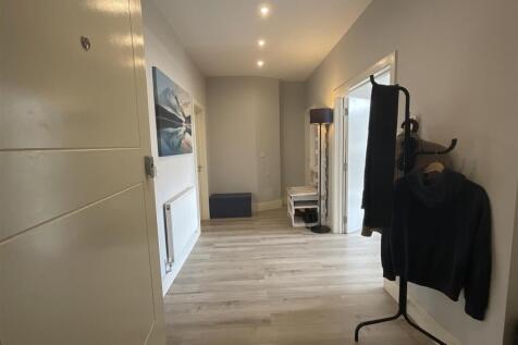 Entrance Hall.1