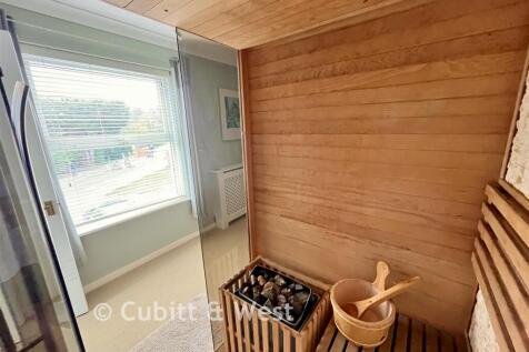 Bedroom 3/Sauna
