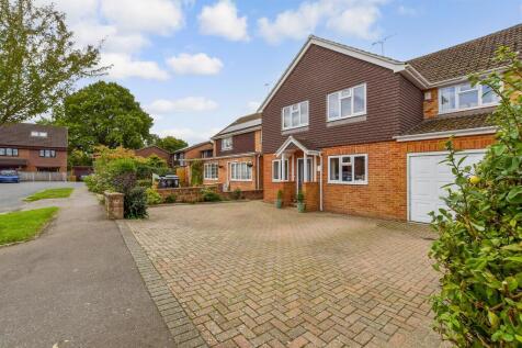 Driveway/Parking