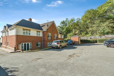 Property Image 8