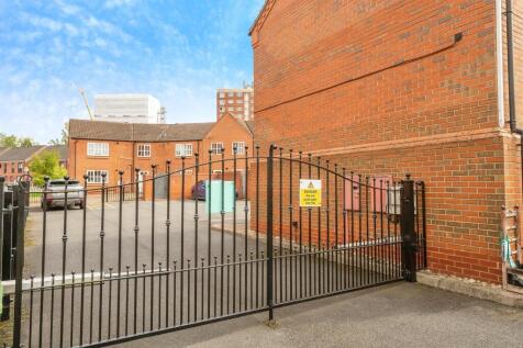 Property Image 17