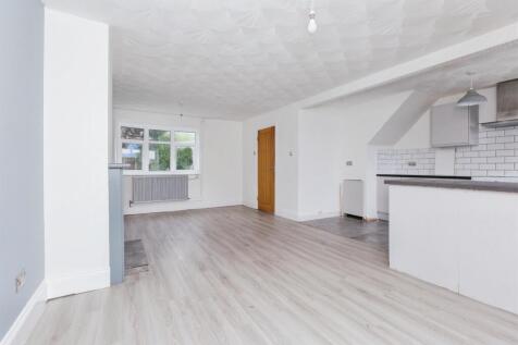 Open Plan Lounge/Kitchen: