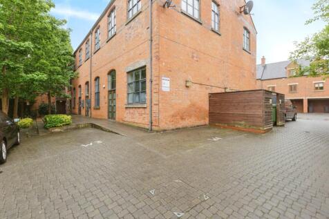 Property Image 12
