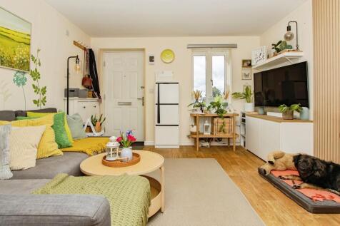 Property Image 4