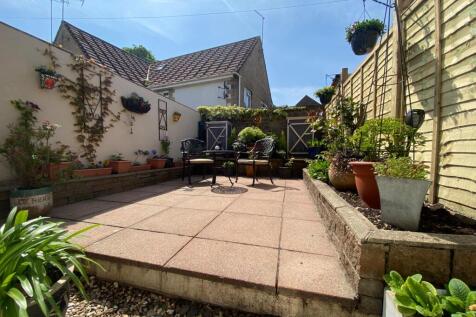 Rear Courtyard Garden