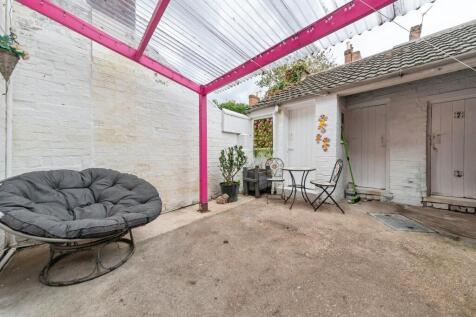 Property Image 16