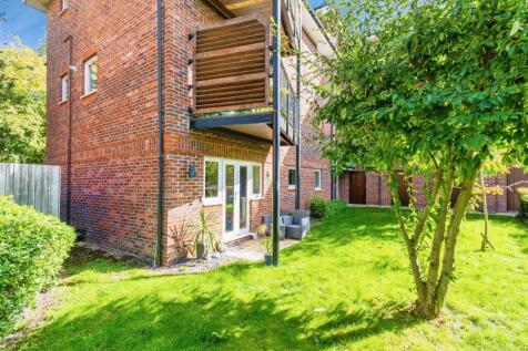 Property Image 11