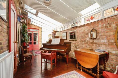Property Image 14