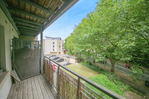 Property Image 9