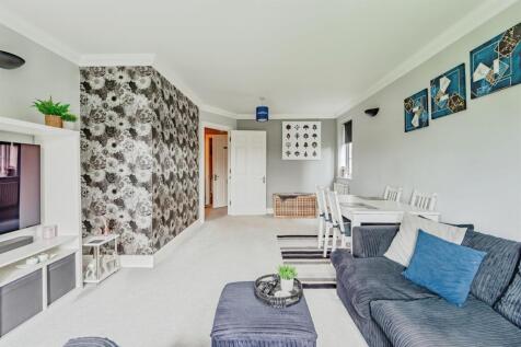 Living & Dining Room