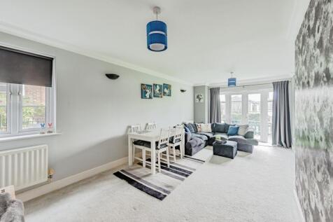 Living & Dining Room