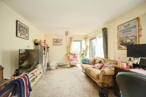 Property Image 4
