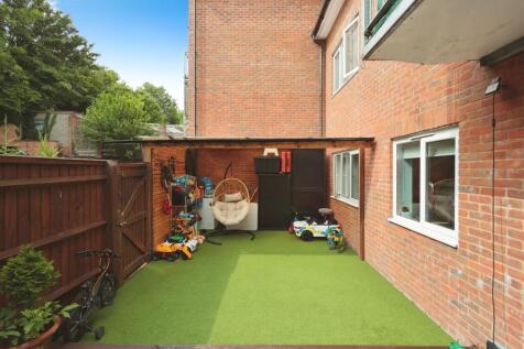 Property Image 9