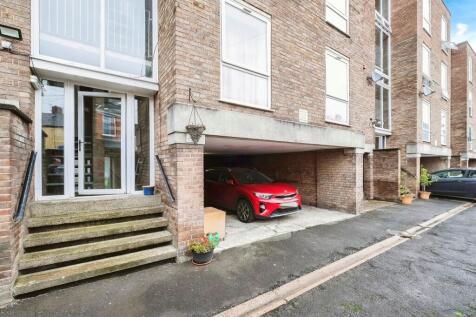 Property Image 12