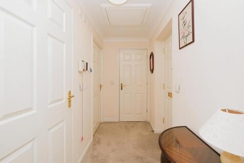 Property Image 8