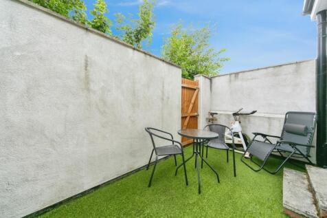 Property Image 16