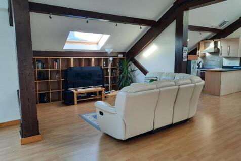 Property Image 6