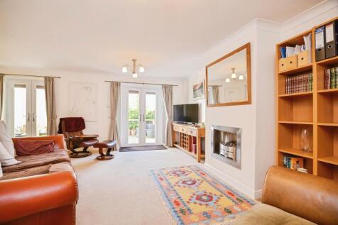 Property Image 4