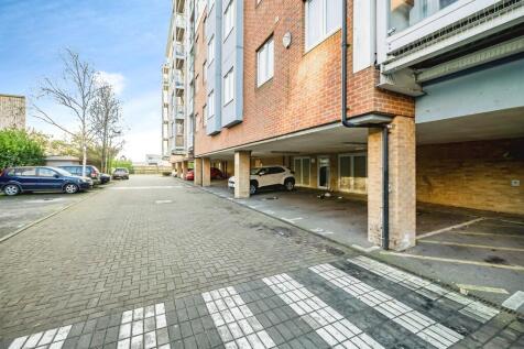 Property Image 8