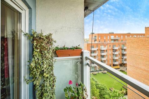 Property Image 8