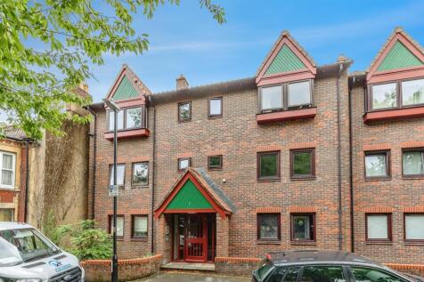 Property Image 9