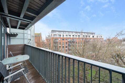 Property Image 4