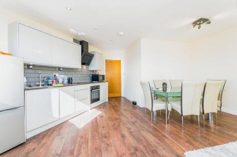 Open Plan Kitchen / Lounge 