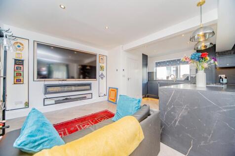 Kitchen Diner Lounge