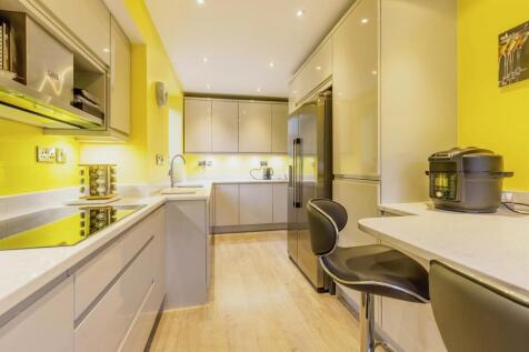 Fitted Kitchen 