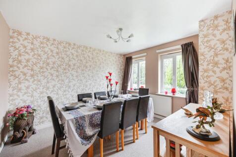 Dining Room: