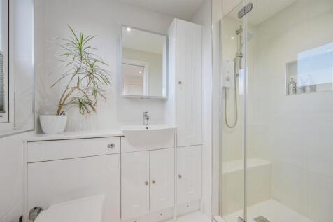En Suite: