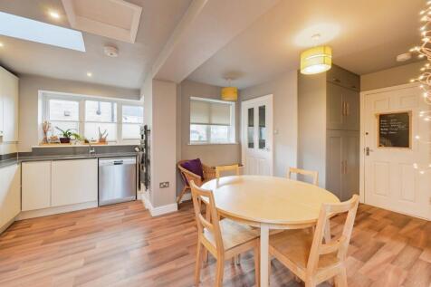 Kitchen Diner: