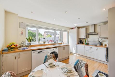 Kitchen Diner: