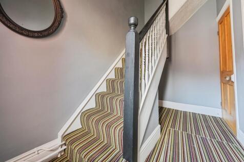 Entrance Hallway: