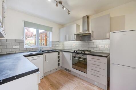 Kitchen: