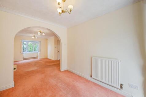 Dining Room: