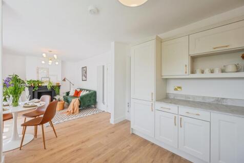 Lounge Kitchen Diner: