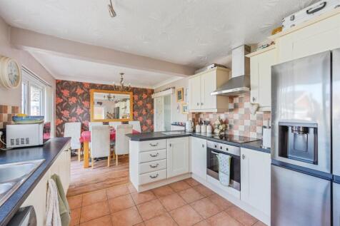Kitchen Diner: