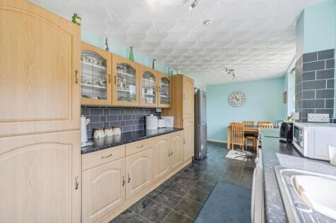 Breakfast Kitchen: