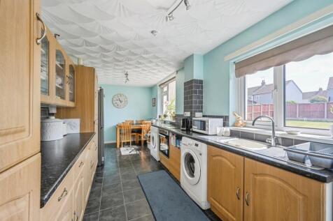 Breakfast Kitchen: