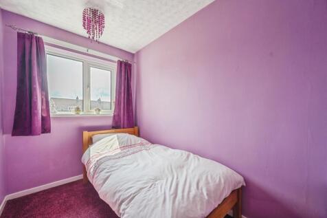 Bedroom: