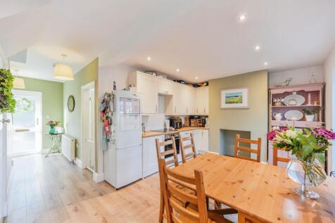 Open Plan Kitchen Diner: