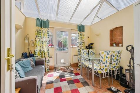 Garden Room: