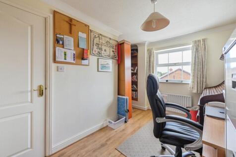 Bedroom: