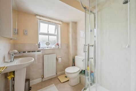 En Suite: