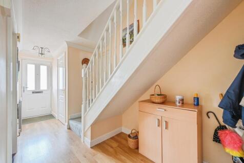 Entrance Hallway: