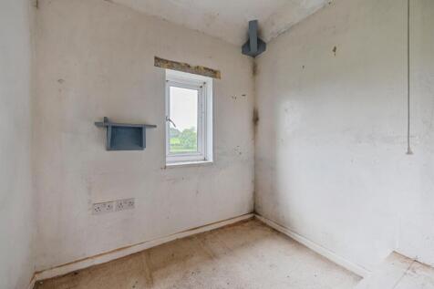 Bedroom:
