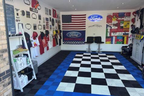 Single Garage