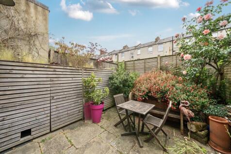 Property Image 4