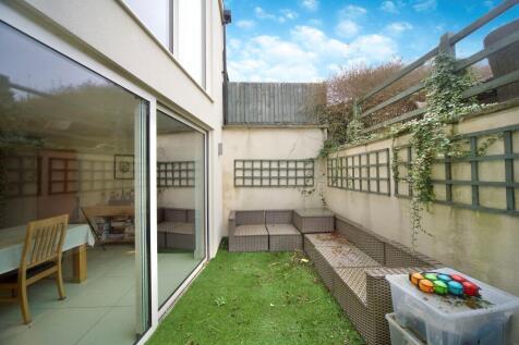 Property Image 16